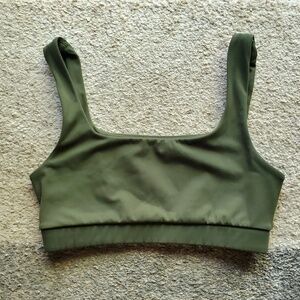 Strut This Scoop Neck Sports Bra (L) - Forest Green - Made in USA